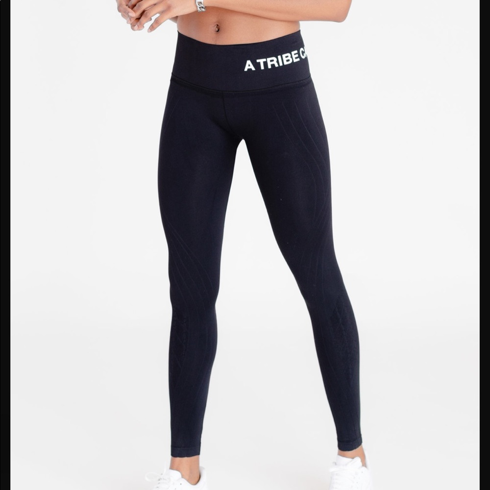 Y7  Studio Women’s Pants